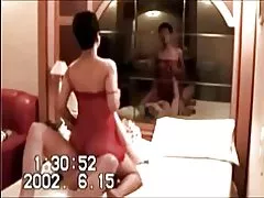 Koreya milf oq yigitim bilan eri bo'yicha aldash