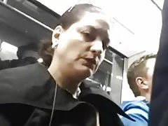 Etuk ayol u qarab to'xtatish cant..turadigan sevadi